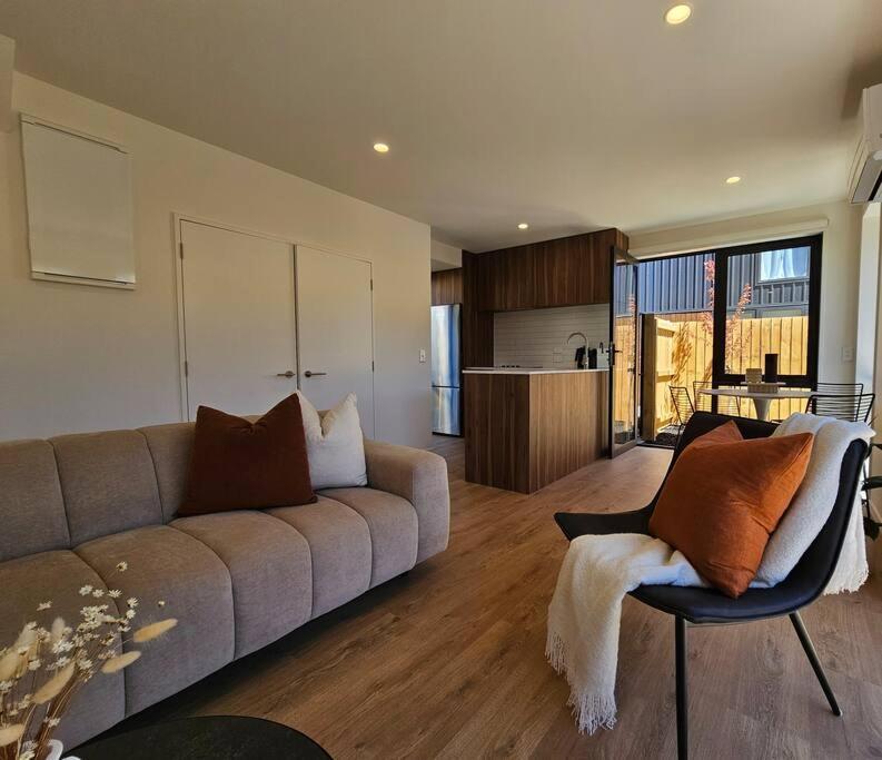 Cosy Central Home - Walk To Cbd & Free Escooters! Christchurch Esterno foto