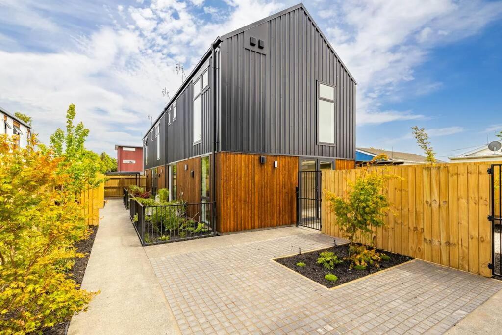 Cosy Central Home - Walk To Cbd & Free Escooters! Christchurch Esterno foto